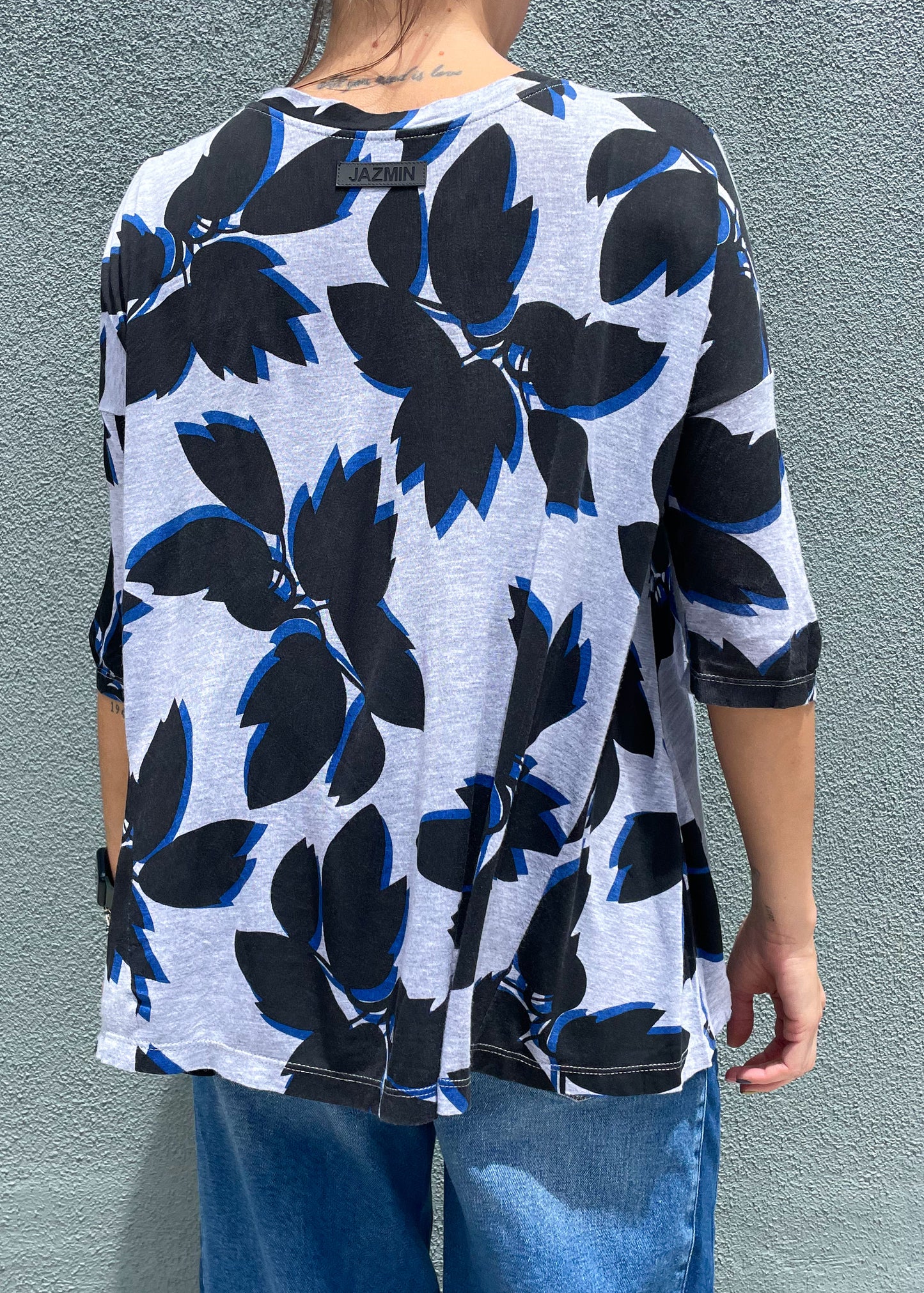 Remera Jazmin Chebar