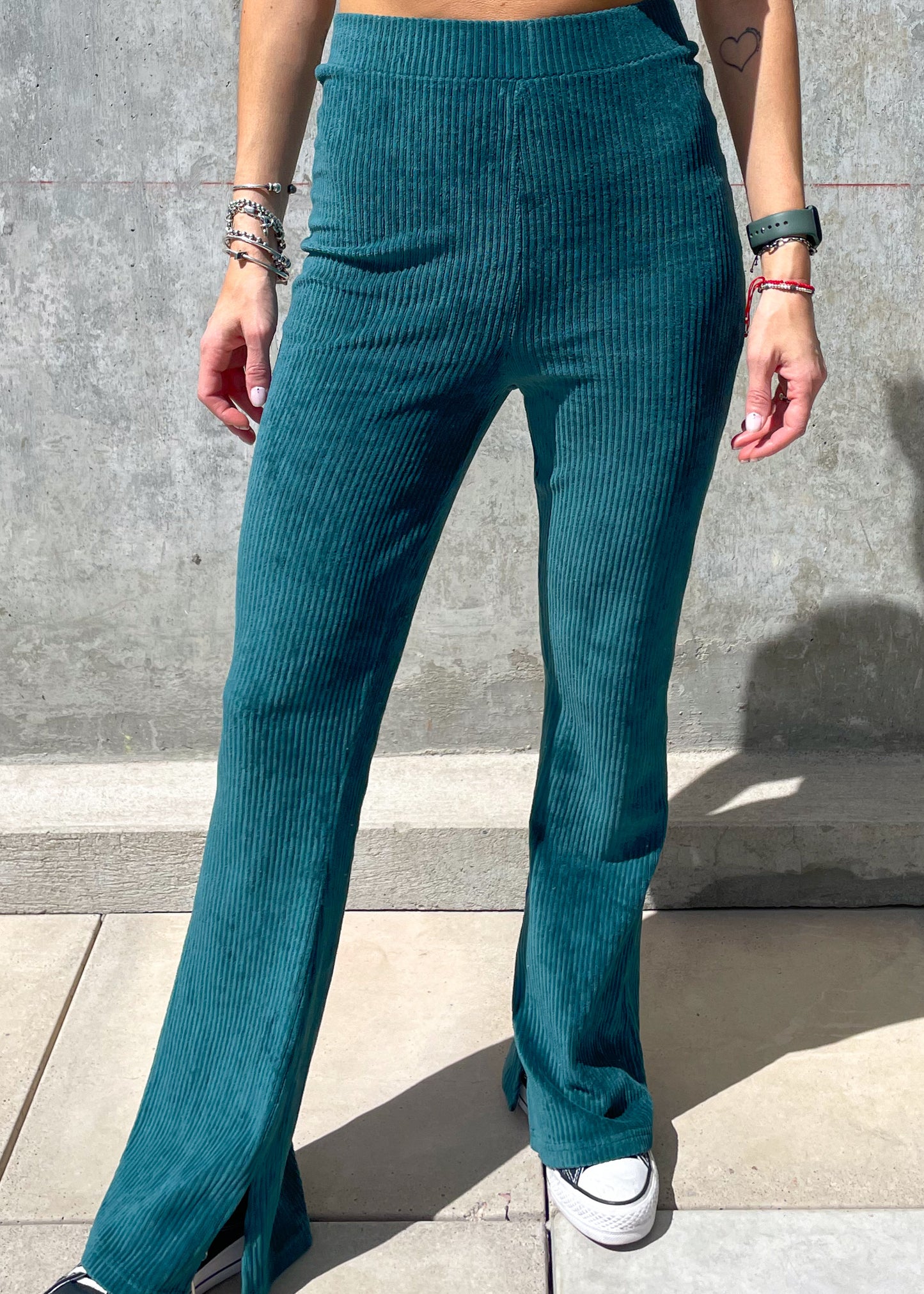 Pantalón Zara